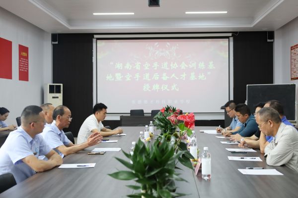 常德德才科技职业学校,常德招生就业,电子商务专业学校,专业学校报考哪里好 常德德才科技职业学校,常德招生就业,电子商务专业学校,专业学校报考哪里好